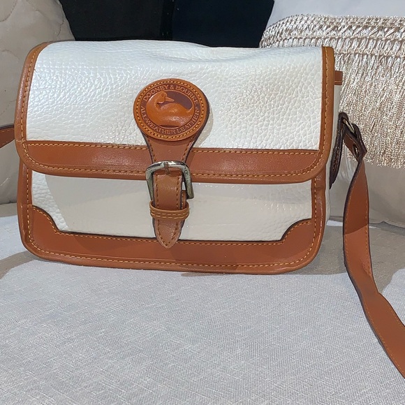 Dooney - Picture 1 of 3